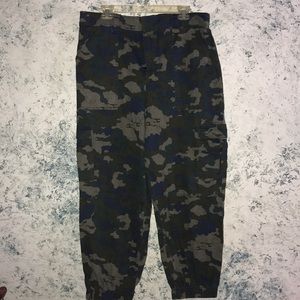 Camo pants